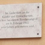 Einweihung der neuen Gedenktafel am Kindergarten Hufeland